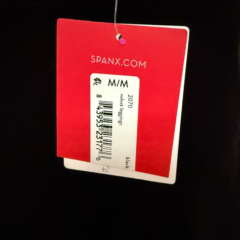 Spanx NWT Velvet Legging High Waisted Tummy Control Stretchy Black Medium - Picture 6 of 6